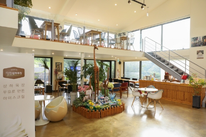 90e15645b3ec238cf0ee0b440bcb78e0_1726363840_08.jpg 90e15645b3ec238cf0ee0b440bcb78e0_1726363840_08.jpg