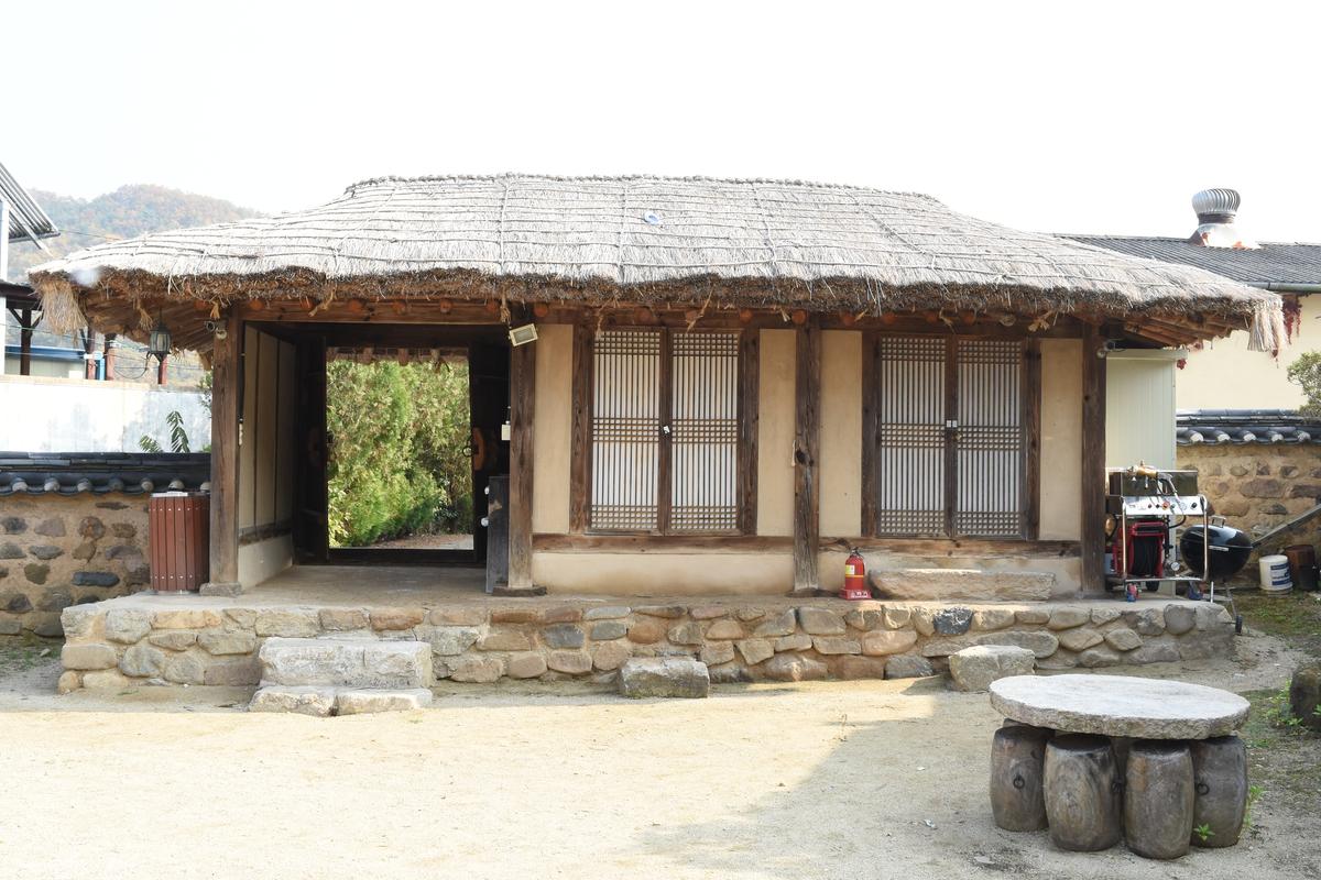 0a9581b74ebb390e1b65e3513ad1c4a6_1758006026_05.jpg 0a9581b74ebb390e1b65e3513ad1c4a6_1758006026_05.jpg