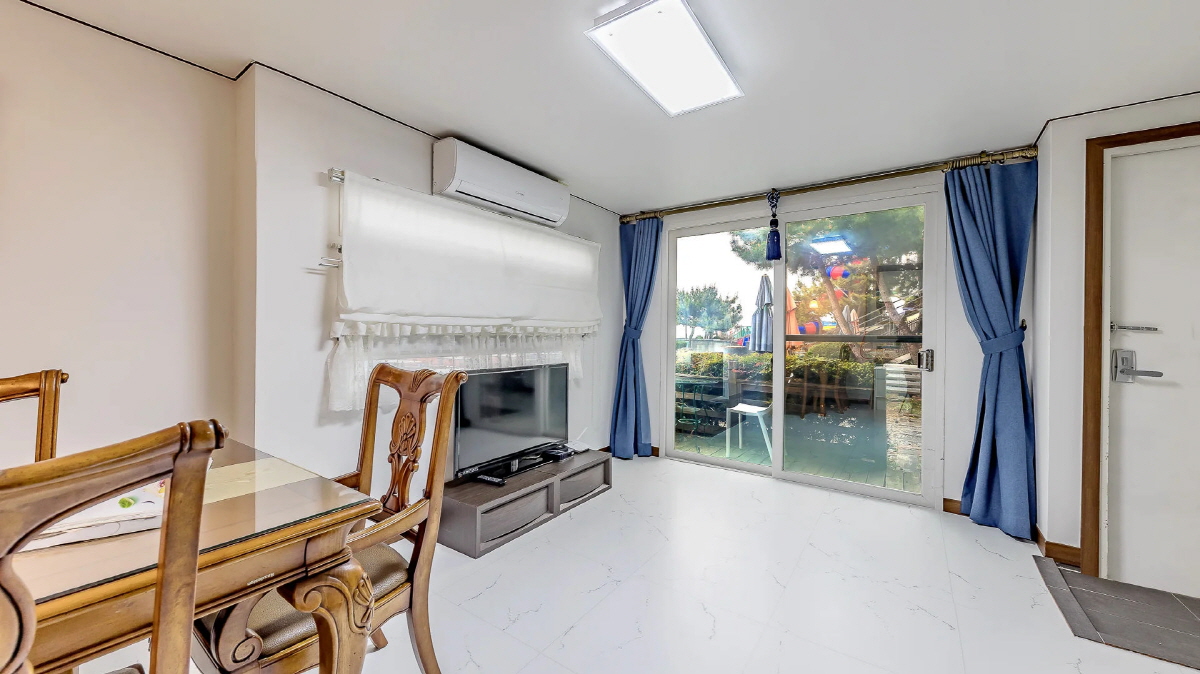 3f6a111df958cd306146fbc57d70144b_1757831677_02.jpg 3f6a111df958cd306146fbc57d70144b_1757831677_02.jpg