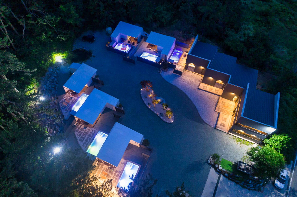 9cf90ffcdce5c48623122b3b4f5c2979_1757041794_47.jpg 9cf90ffcdce5c48623122b3b4f5c2979_1757041794_47.jpg