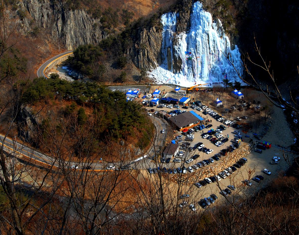 a896a7ebb51bc0e43a45d3b953fdbf19_1758113959_42.jpg a896a7ebb51bc0e43a45d3b953fdbf19_1758113959_42.jpg