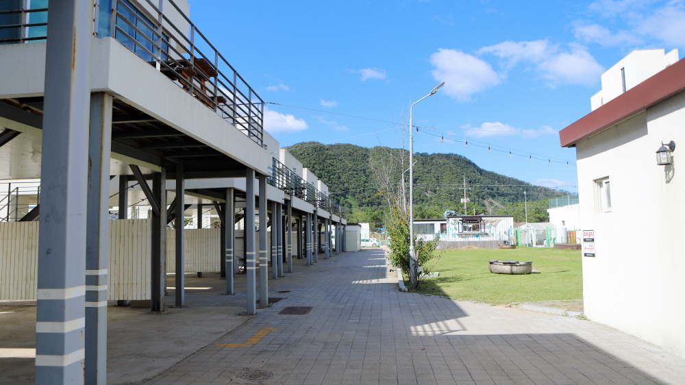 eb36dbf9cd87133b19ddfcab0ae1ade8_1757318103_05.jpg eb36dbf9cd87133b19ddfcab0ae1ade8_1757318103_05.jpg