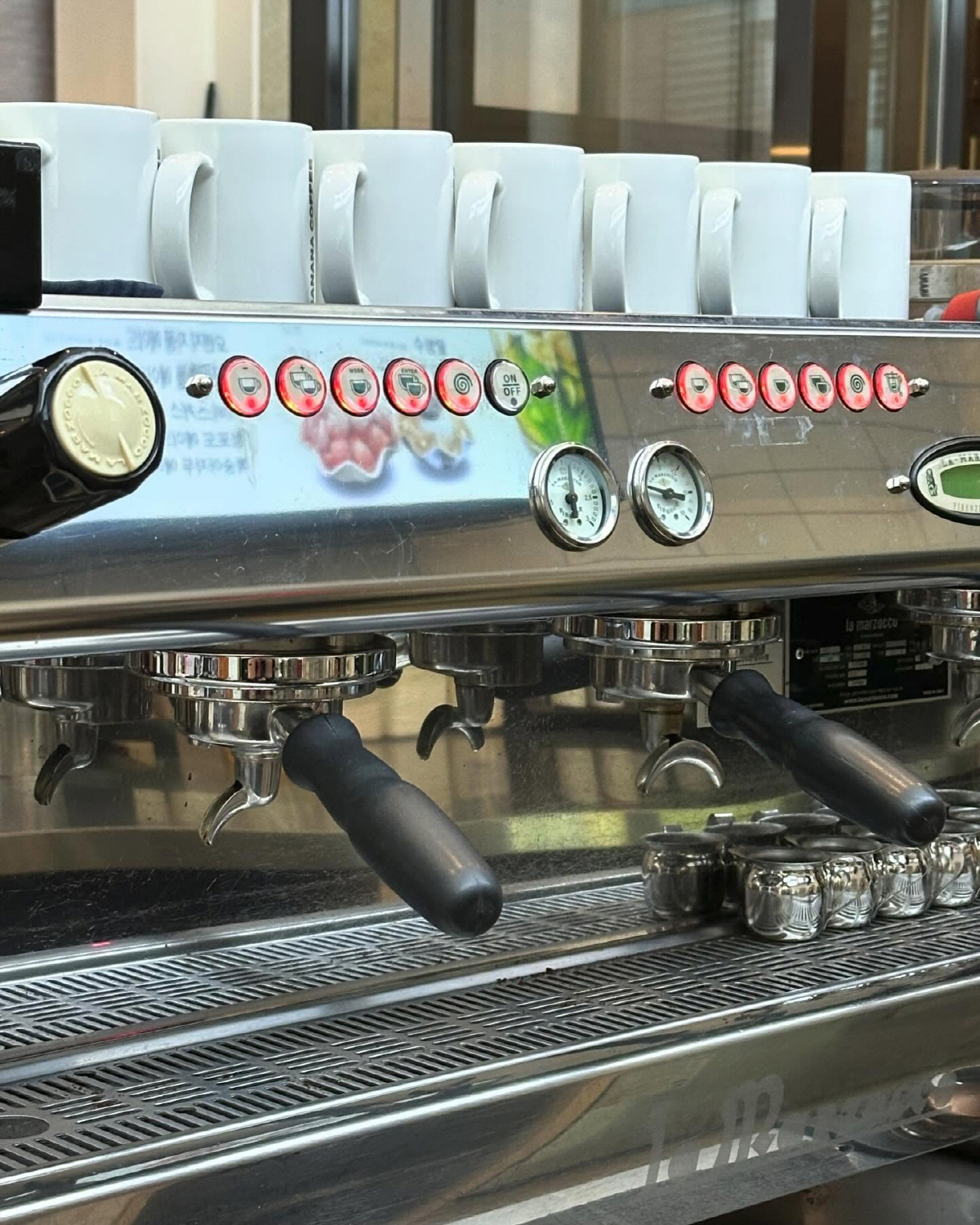 b77bdba454a0e51584aaad8de17594f9_1760501232_48.jpg b77bdba454a0e51584aaad8de17594f9_1760501232_48.jpg