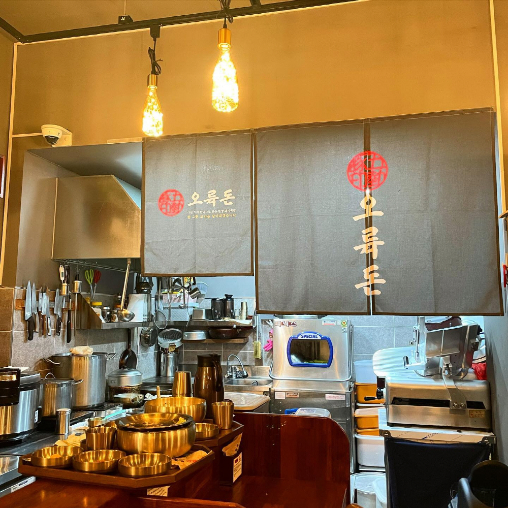 3ee7eb09c18b6162172d6a91c890811f_1762248709_78.jpg 3ee7eb09c18b6162172d6a91c890811f_1762248709_78.jpg