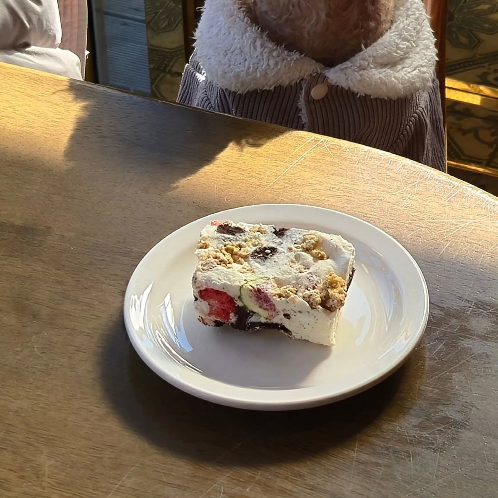 3ee7eb09c18b6162172d6a91c890811f_1762252249_86.jpg 3ee7eb09c18b6162172d6a91c890811f_1762252249_86.jpg