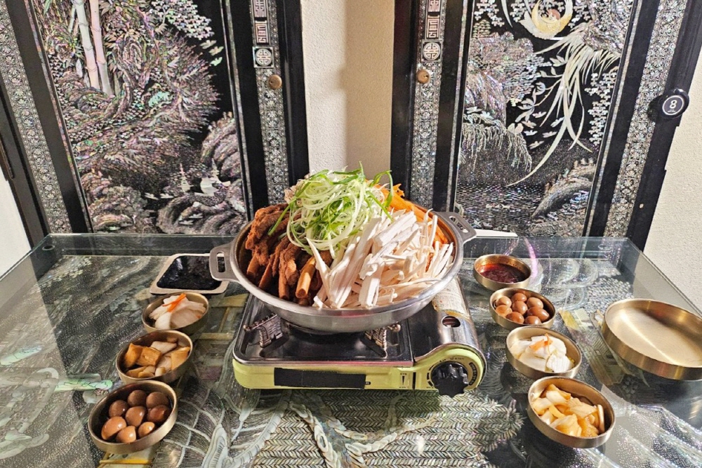 3ee7eb09c18b6162172d6a91c890811f_1762255831_98.jpeg 3ee7eb09c18b6162172d6a91c890811f_1762255831_98.jpeg