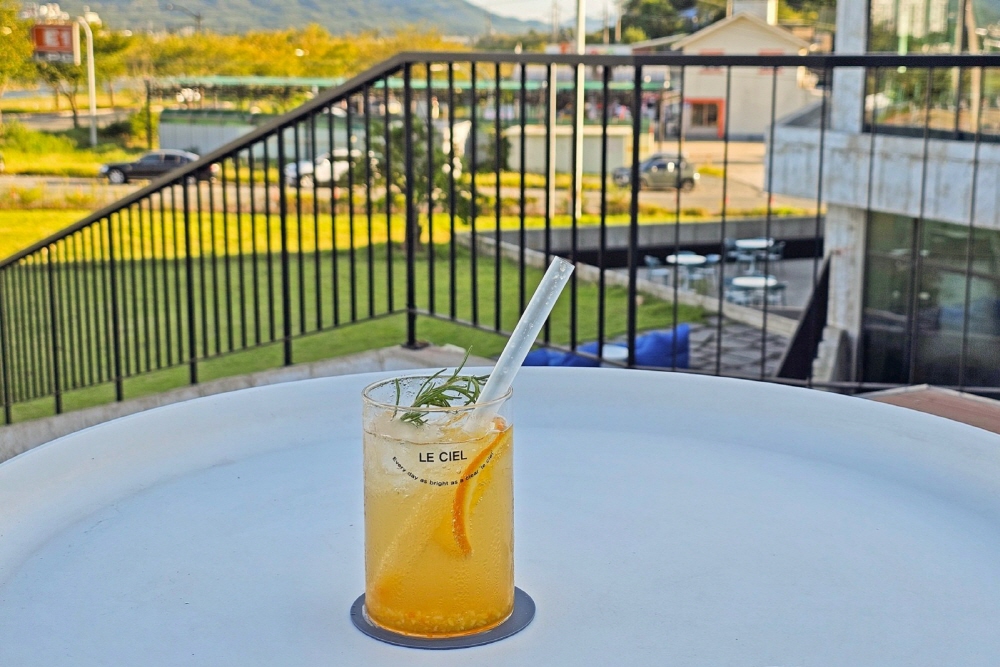 3ee7eb09c18b6162172d6a91c890811f_1762258109_11.jpg 3ee7eb09c18b6162172d6a91c890811f_1762258109_11.jpg