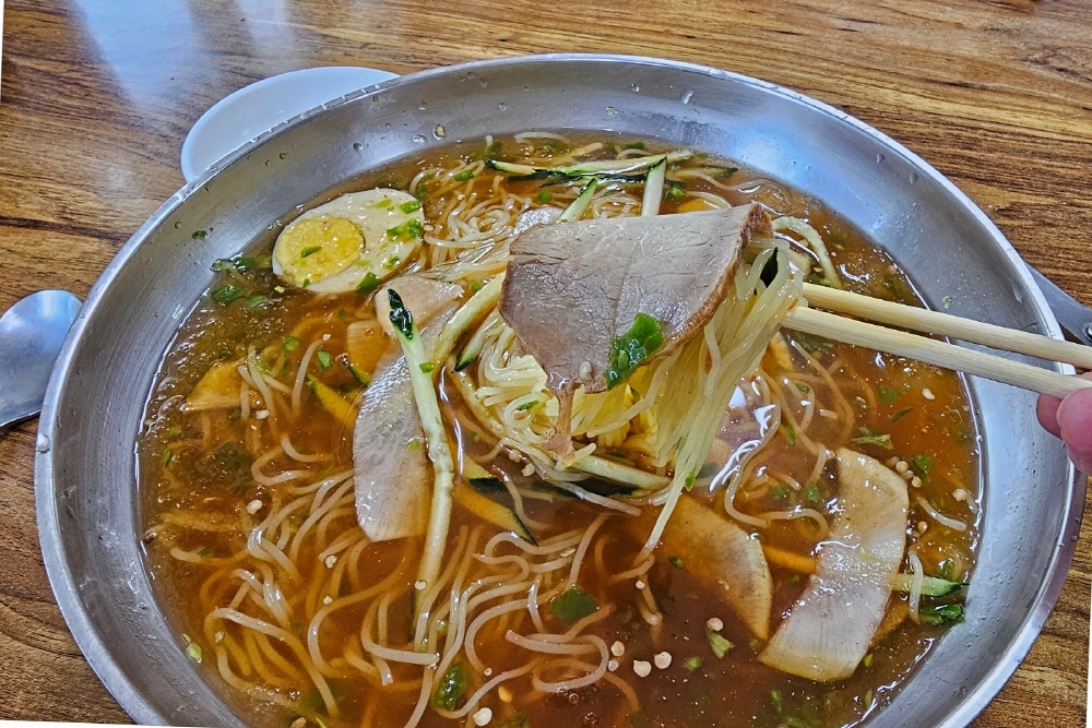 3ee7eb09c18b6162172d6a91c890811f_1762260632_78.jpg 3ee7eb09c18b6162172d6a91c890811f_1762260632_78.jpg