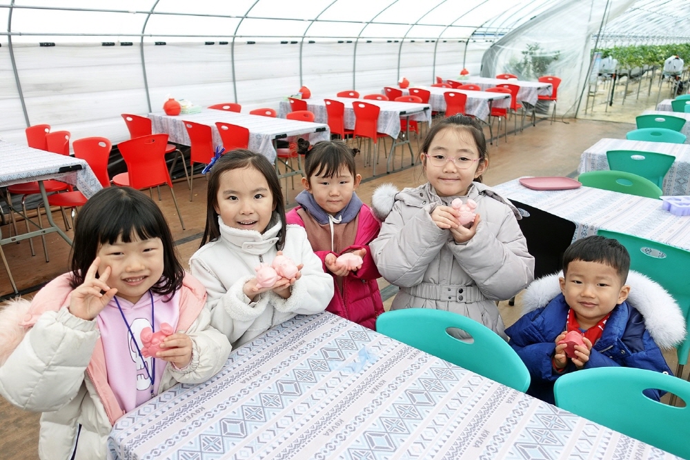 6c947694797e99e363ab6d6ea2f246a7_1763329768_38.jpg 6c947694797e99e363ab6d6ea2f246a7_1763329768_38.jpg