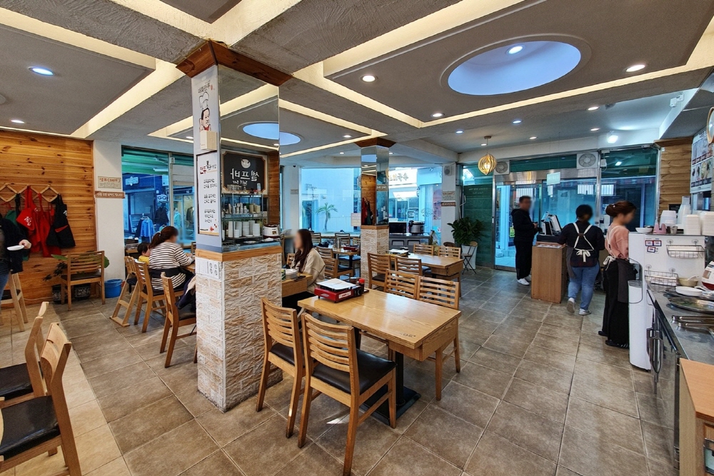 ba98db39699f1aa20462a3bf7c1bb5b7_1762608008_17.jpg ba98db39699f1aa20462a3bf7c1bb5b7_1762608008_17.jpg