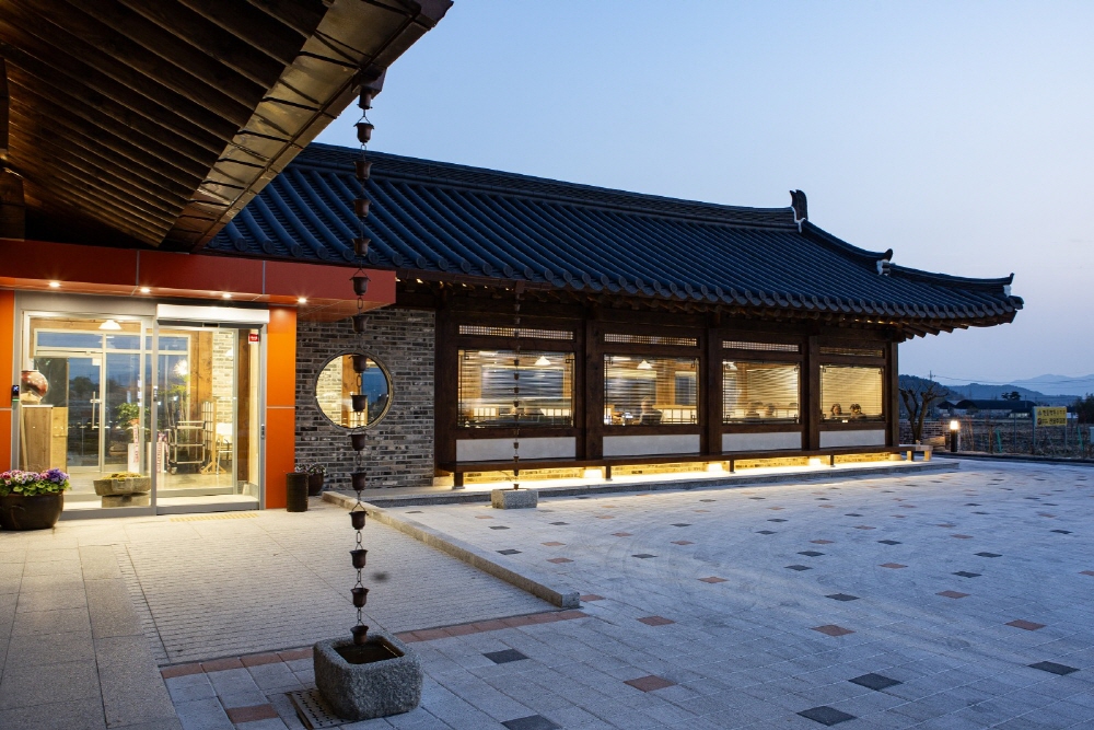 ba98db39699f1aa20462a3bf7c1bb5b7_1762608940_08.jpg ba98db39699f1aa20462a3bf7c1bb5b7_1762608940_08.jpg