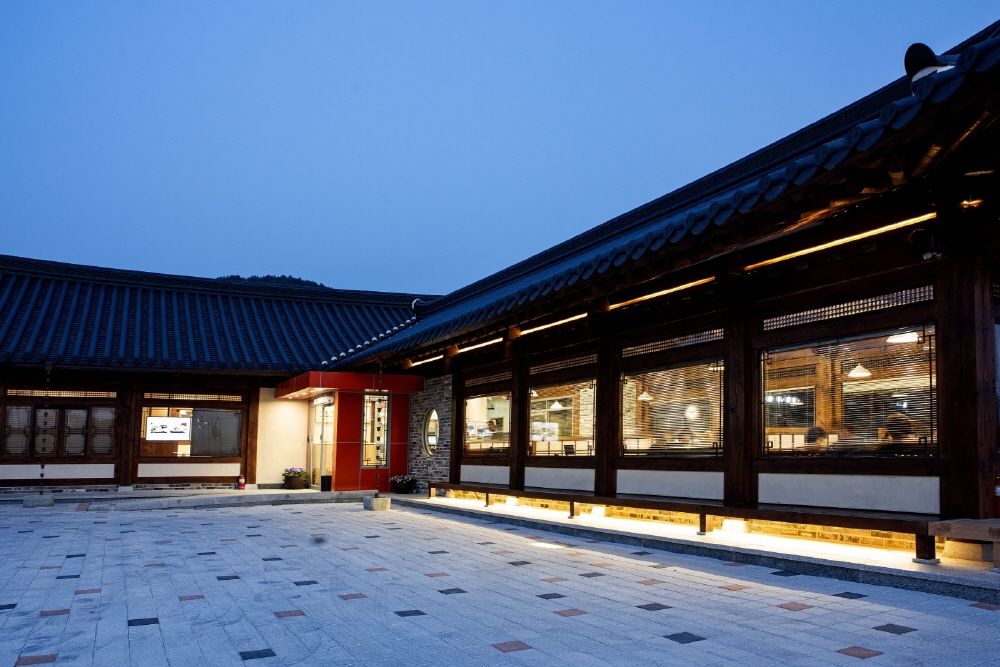 ba98db39699f1aa20462a3bf7c1bb5b7_1762608940_36.jpg ba98db39699f1aa20462a3bf7c1bb5b7_1762608940_36.jpg