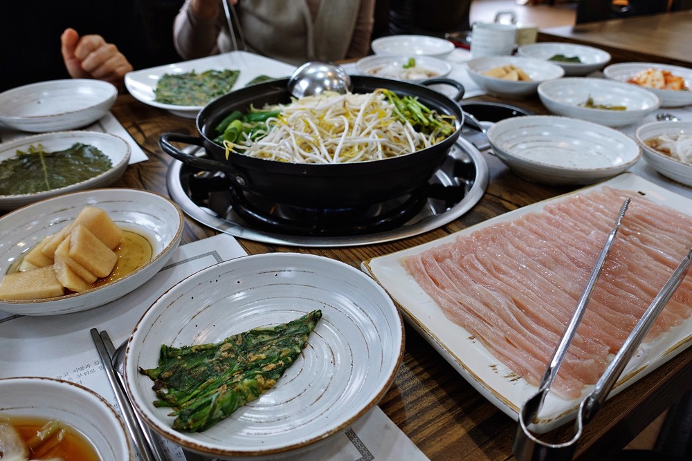 ba98db39699f1aa20462a3bf7c1bb5b7_1762609248_9.jpg ba98db39699f1aa20462a3bf7c1bb5b7_1762609248_9.jpg