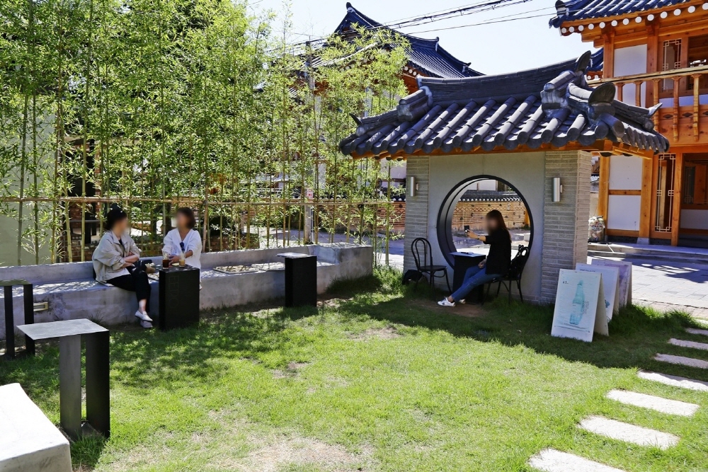 e2e4a8fa9b9ded6dba1559f29634296c_1762541637_76.jpg e2e4a8fa9b9ded6dba1559f29634296c_1762541637_76.jpg