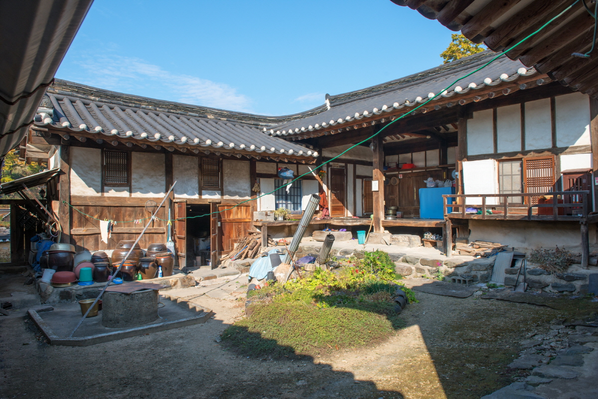 e4d582cae60f159ec708309fab3d6b94_1763412387.jpg e4d582cae60f159ec708309fab3d6b94_1763412387.jpg