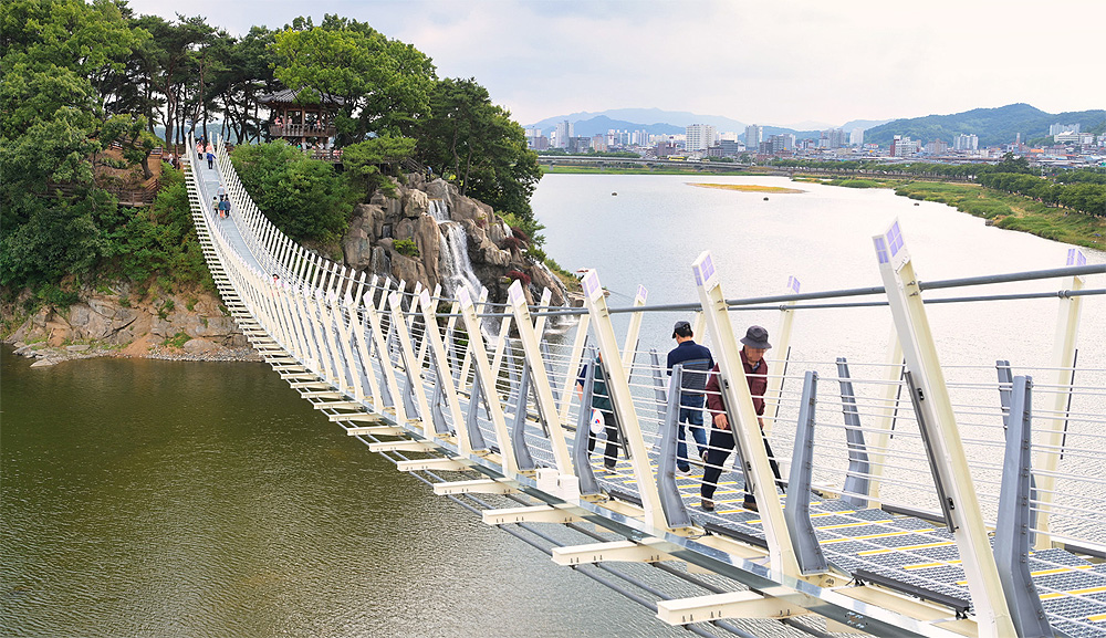 fe6db1b385fbdc872dab08ad519a90ab_1762193591_71.jpg fe6db1b385fbdc872dab08ad519a90ab_1762193591_71.jpg