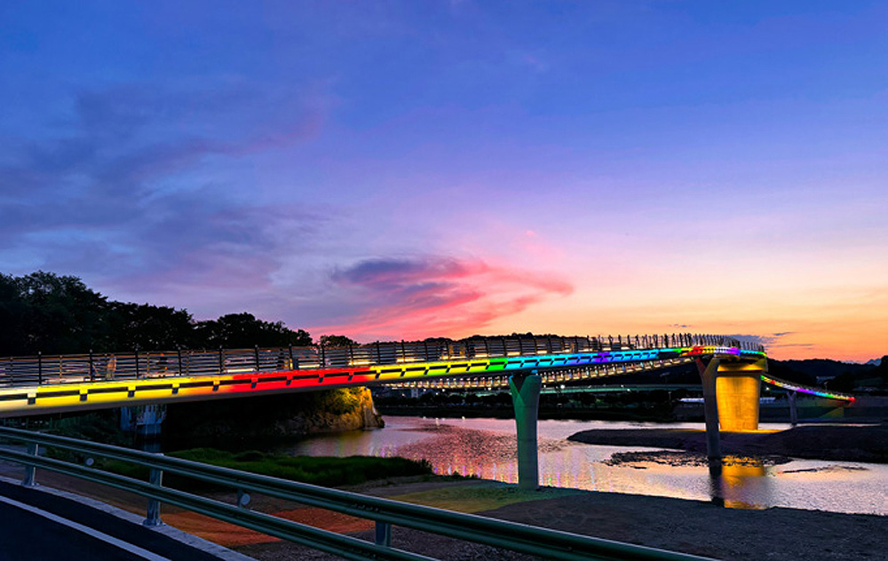 fe6db1b385fbdc872dab08ad519a90ab_1762193594_6.jpg fe6db1b385fbdc872dab08ad519a90ab_1762193594_6.jpg