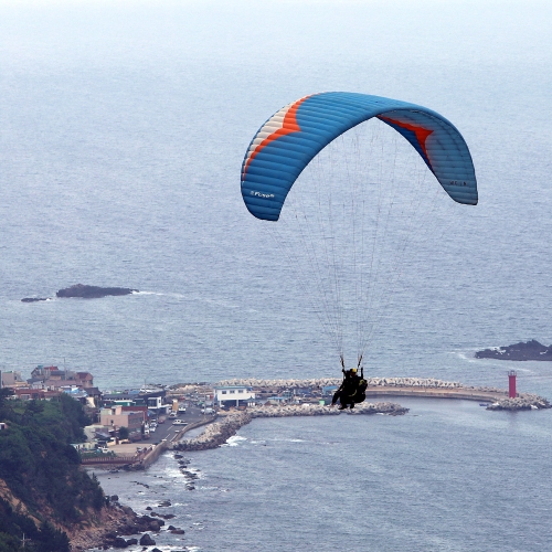 곤륜산 패러글라이딩 활공장