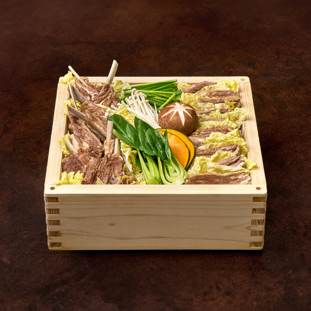 본흑염소능이삼계탕