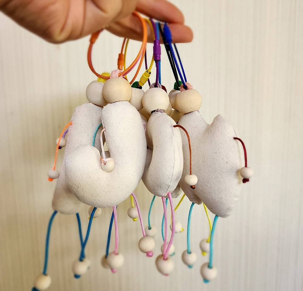 바느질하는농부