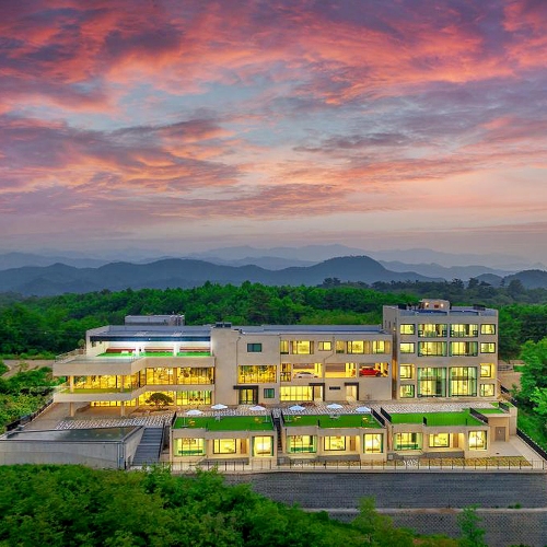 리브포레스트 풀빌라리조트