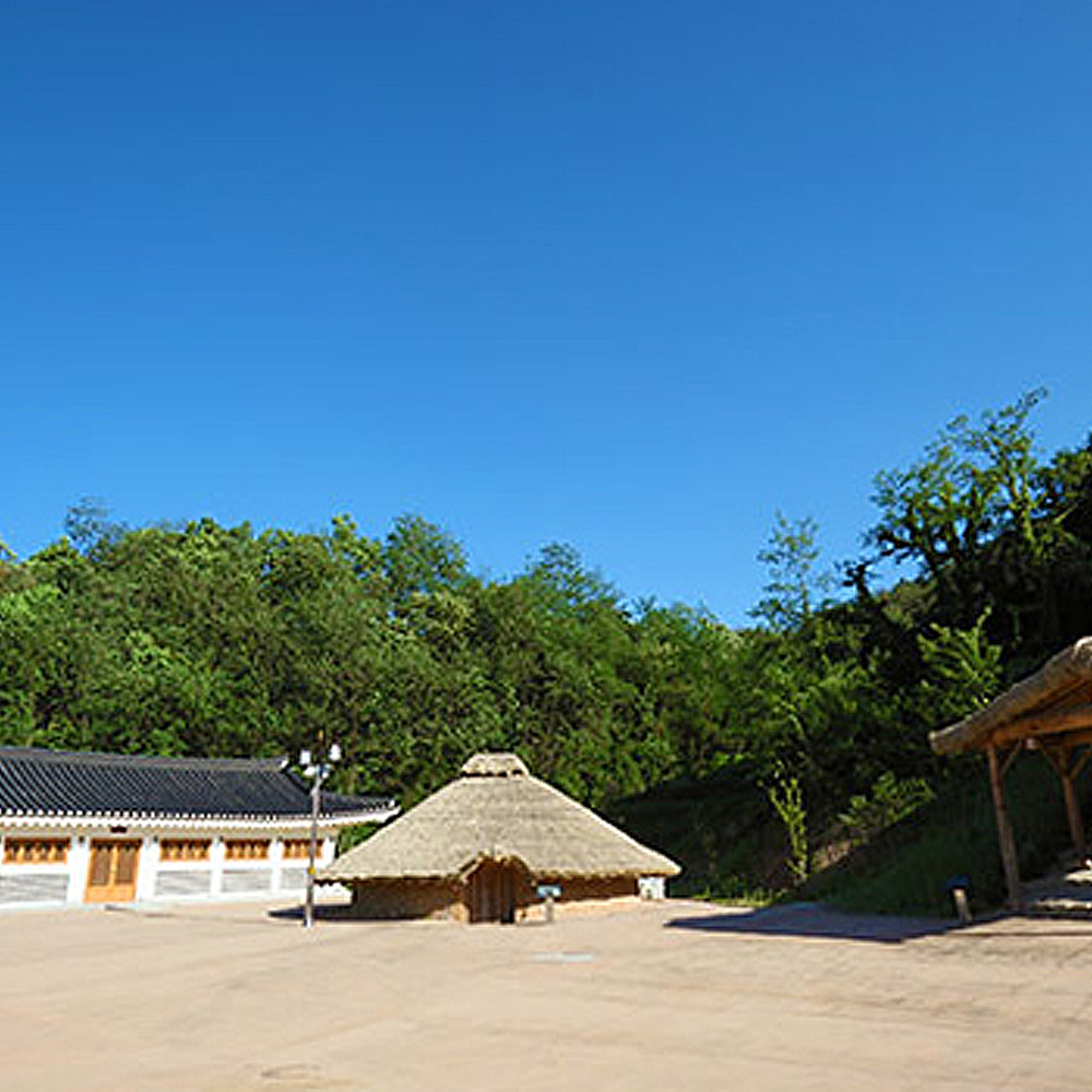 청송백자체험관