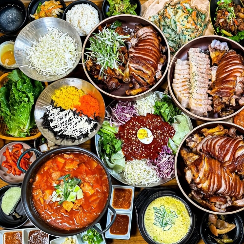 명인만두&만족오향족발 서산CGV점