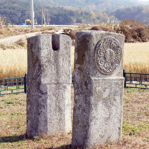 경주보문사지 연화문 당간지주