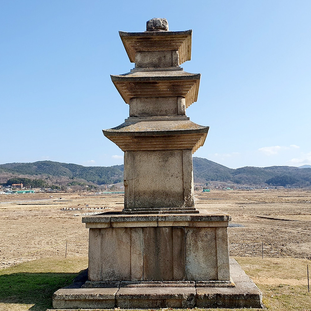 황복사지삼층석탑 구황리삼층석탑
