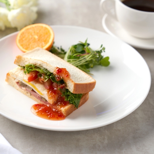 경주지지관광호텔 라움