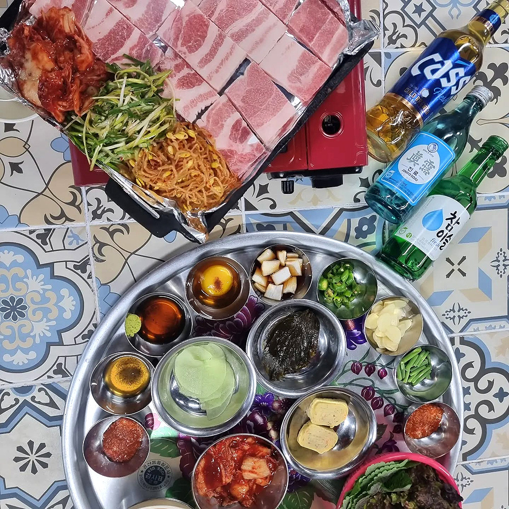 욱이네식당 포항문덕점