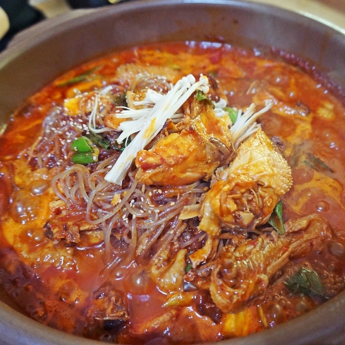삼국식당 삼국애