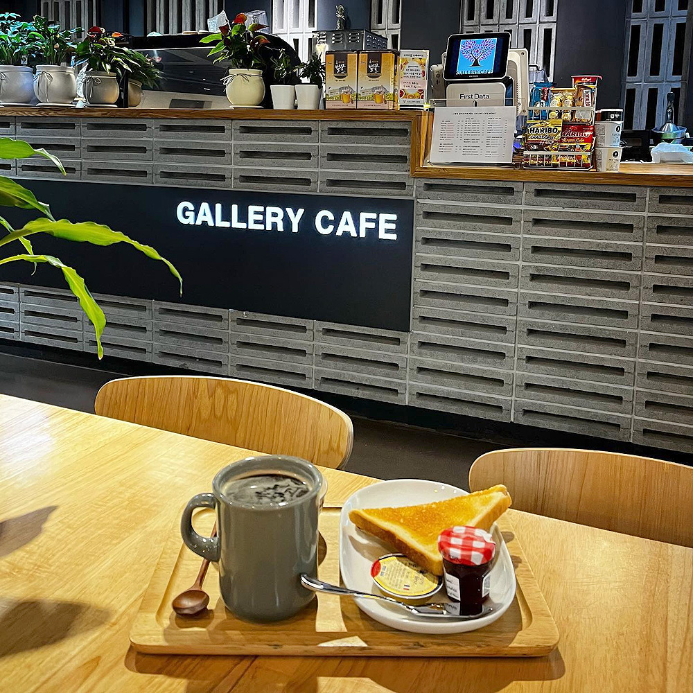 갤러리카페 GALLERY CAFE