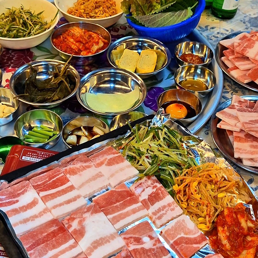 욱이네식당 영일대점